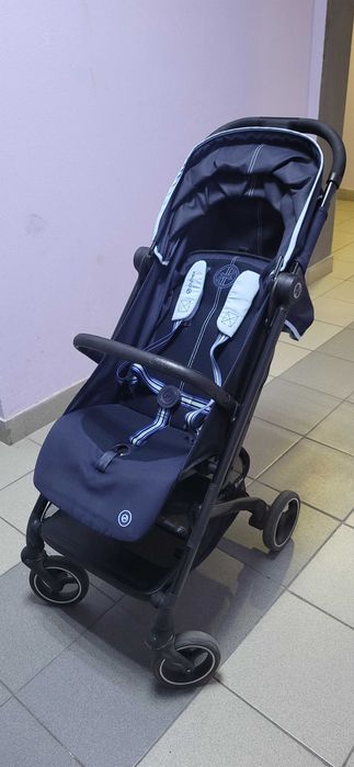 Коляска прогулочна Cybex Beezy