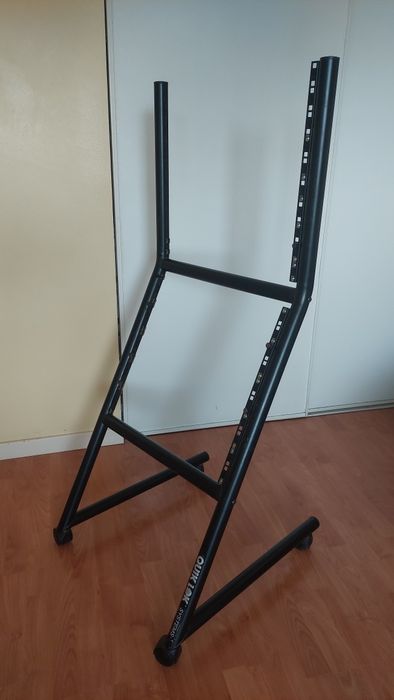 Rack/stand com rodas para estúdio som/música QUIK LOK 20u 19" RS654