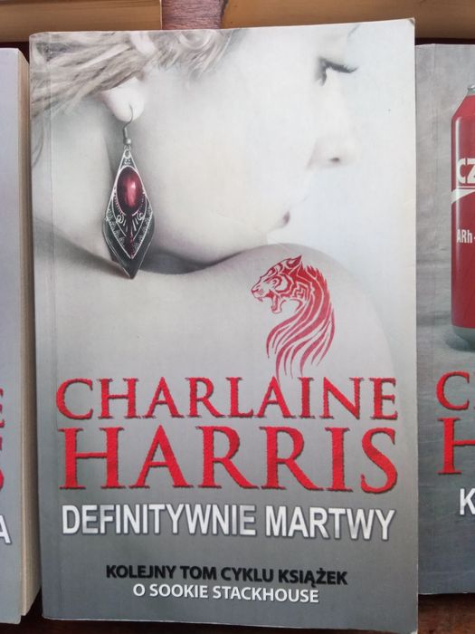 Charlaine Harris Czysta Krew Sookie Stackhouse cykl książek