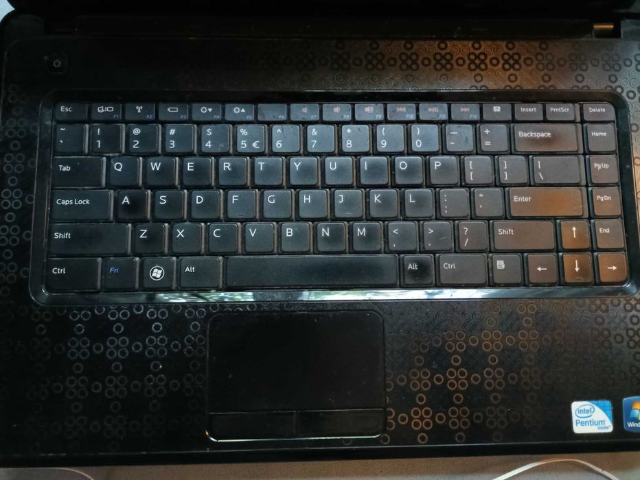 DELL INSPIRON laptop RAM 4GB komputer przenośny ekran 15,6" notebook