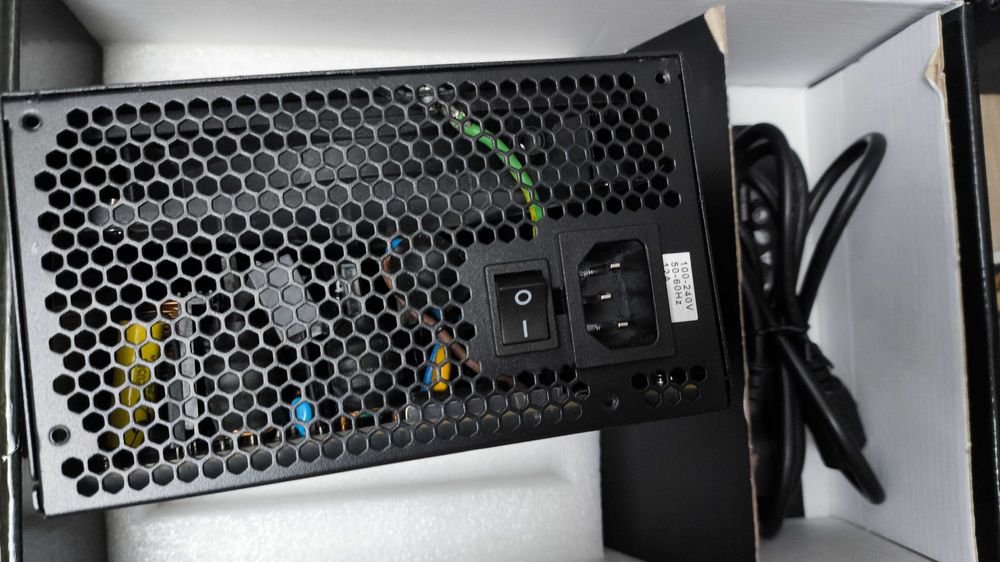 Блок питания Chieftec Proton 750 ват