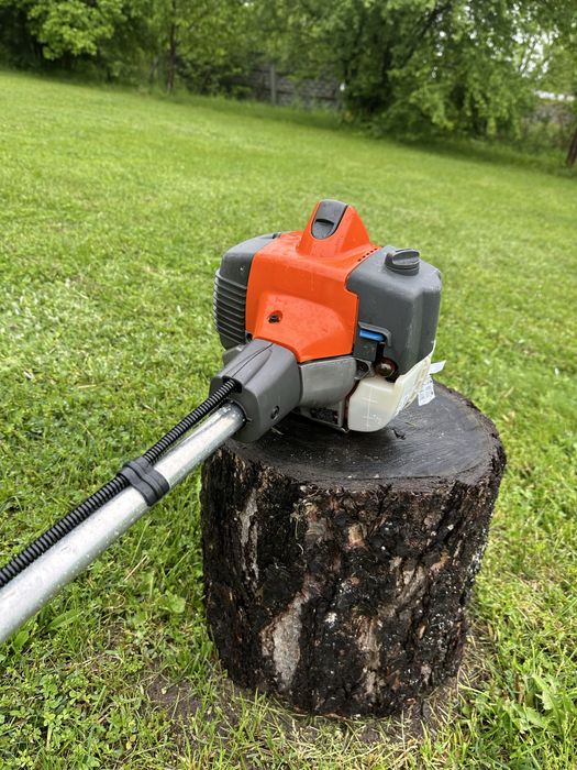 Kosa spalinowa HUSQVARNA 323 R II