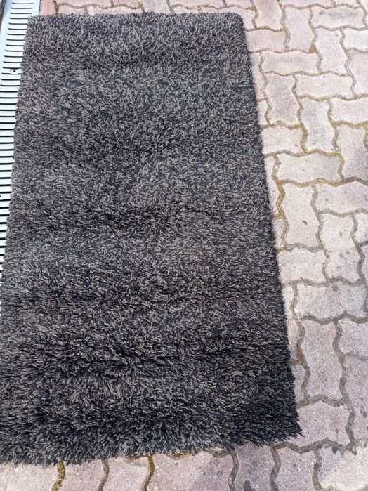 Tapete de casa cor preta