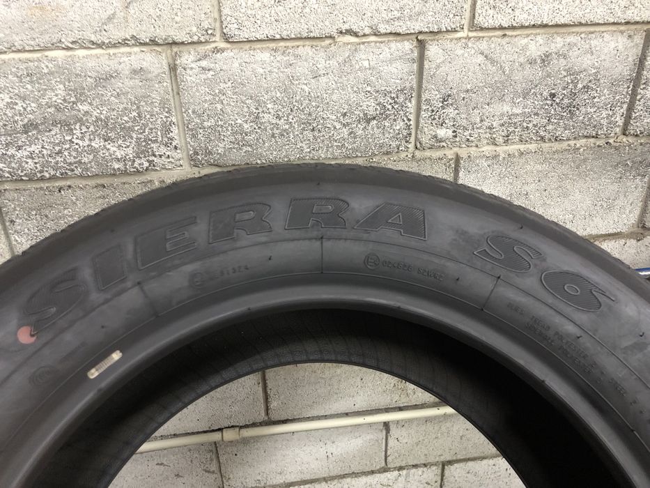 Всесезонні шини 235/60 R17 (102H) MAXTREK