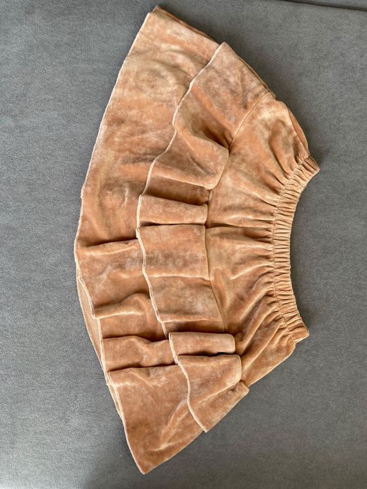 Welurowa spódniczka dziewczęca 146