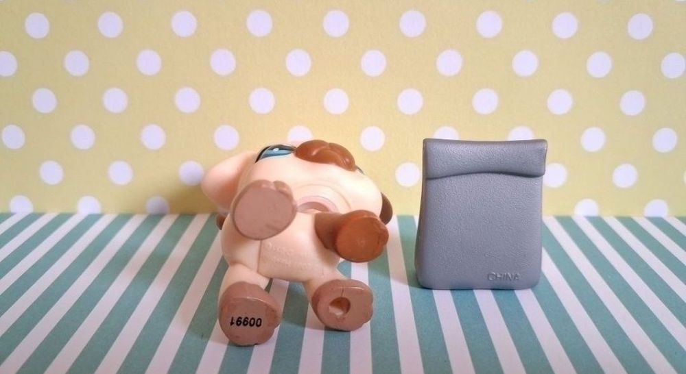 Littlest Pet Shop LPS unikatowy pies Bokser #1516