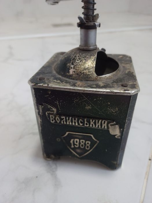 Кавомолка для кави