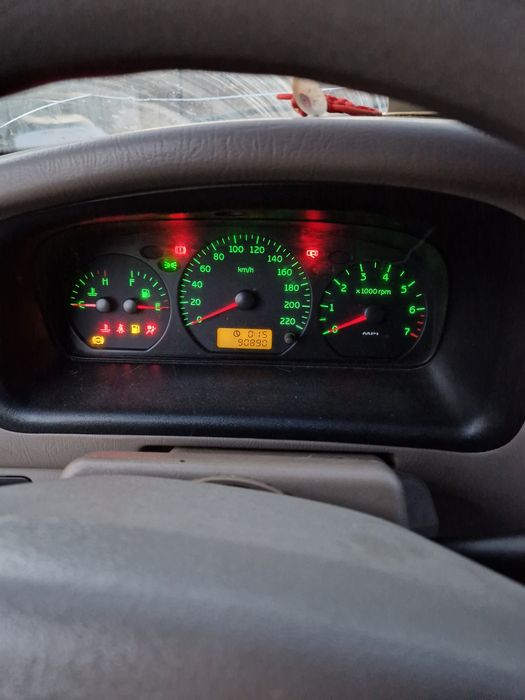 Продам запчастини амулет 1.6 2007р