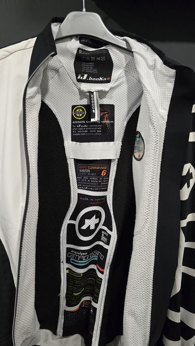 Casaco Assos IJ.Bonka.6- M