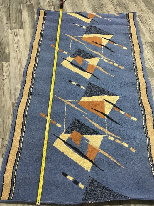 Продам ковры,ковровые дорожки разных размеров в отличном состоянии