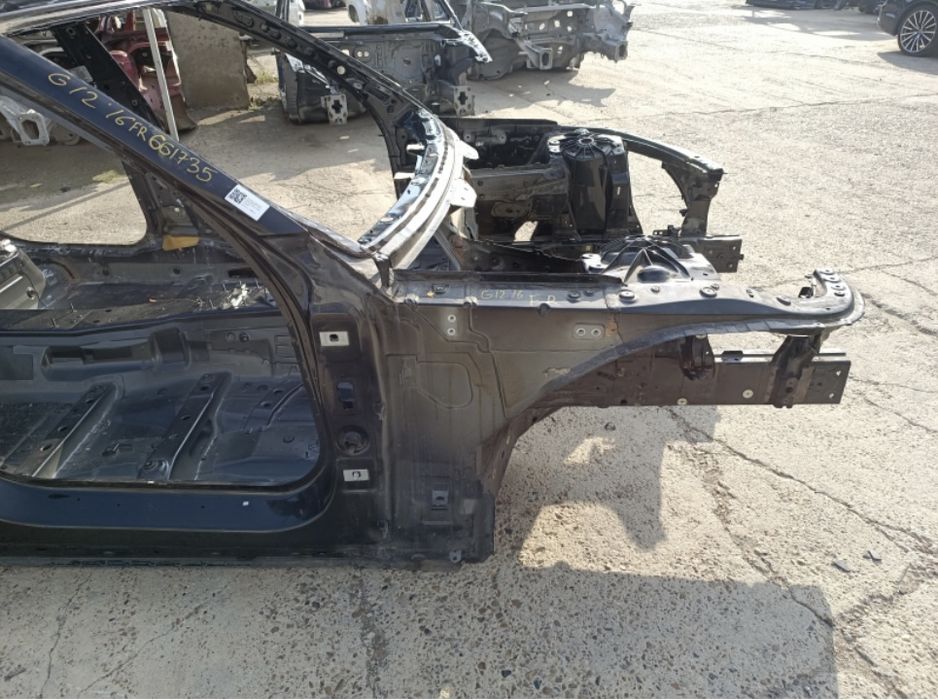 Кузов BMW G11 G12 четверть поріг криша ланжерон крило стійка