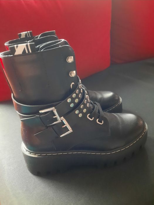 Buty botki CCC 39