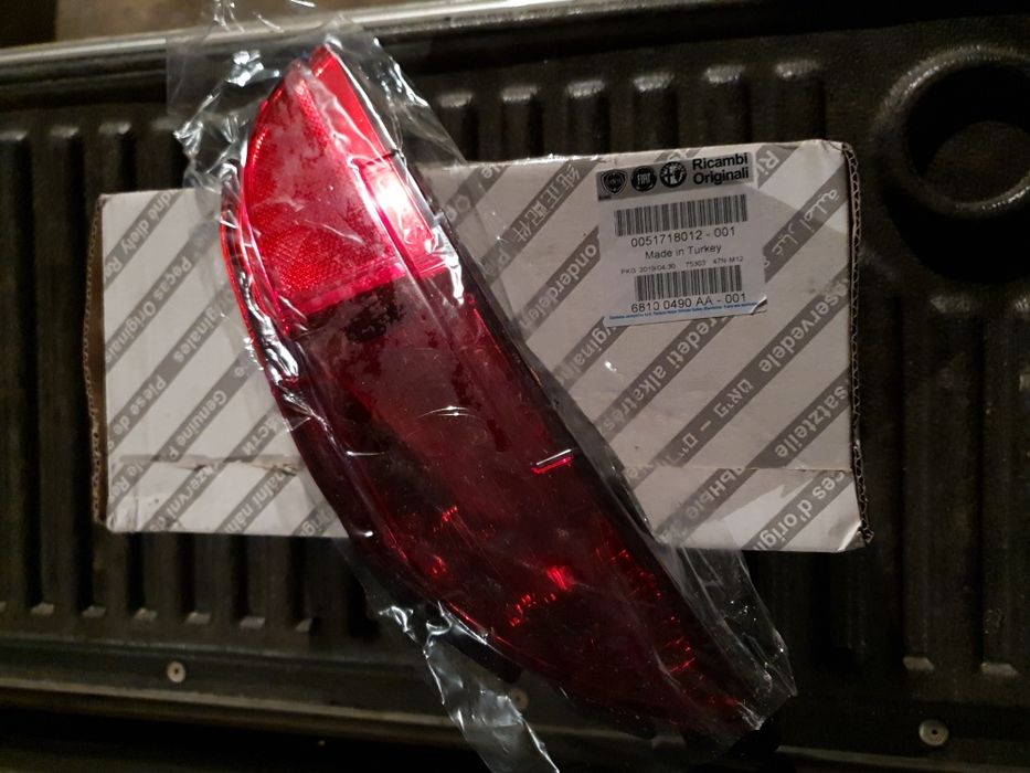 Farolim nevoeiro original Fiat Grande Punto