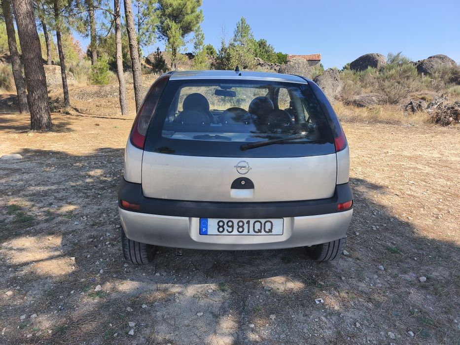 Opel corsa, 1.7 dti, 5 lugares 3 portas com excelente aspecto e muito bom de mecânica