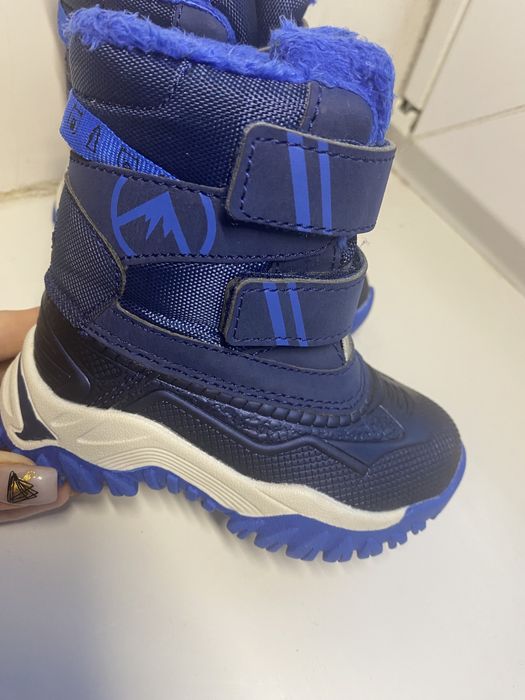 Зимове взуття на хлопчика