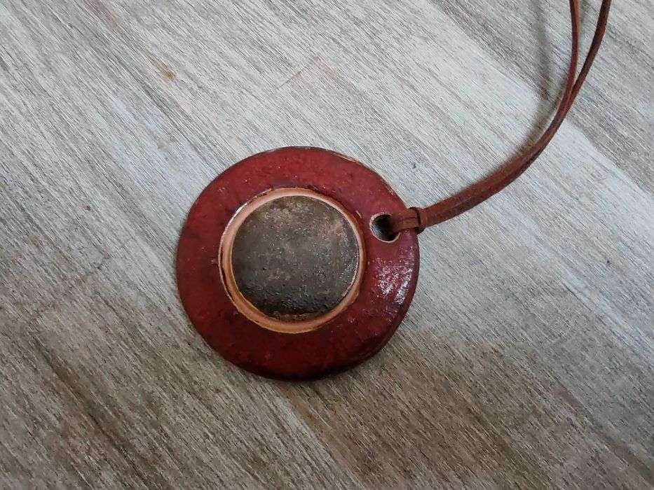 Naszyjnik ceramiczny ręcznie wykonany.