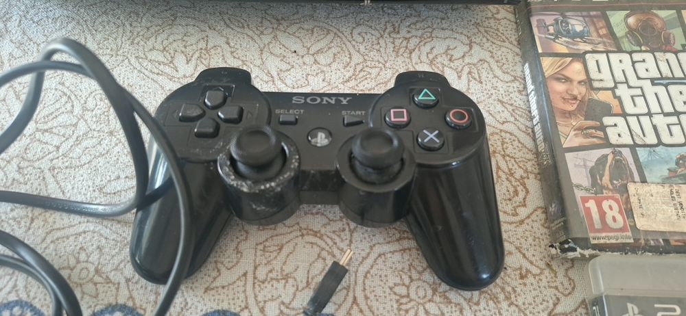 Bundle PlayStation 3 500g desbloqueada