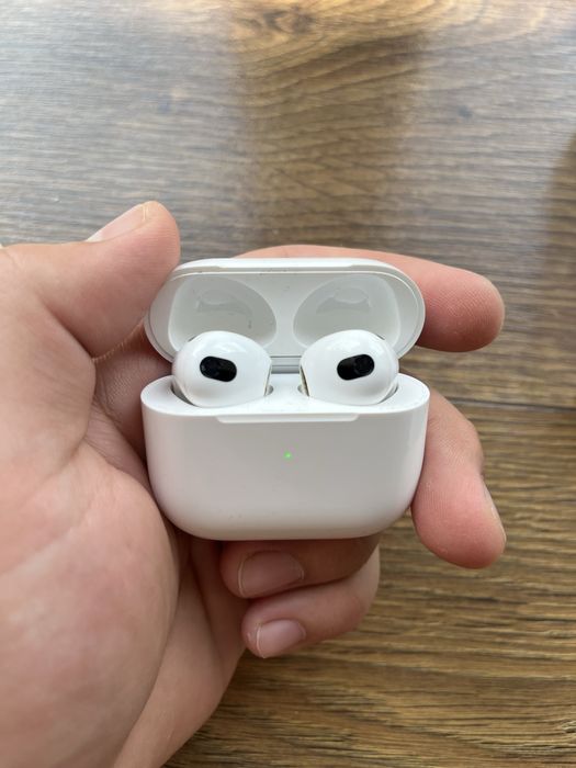 Apple Airpods 3.