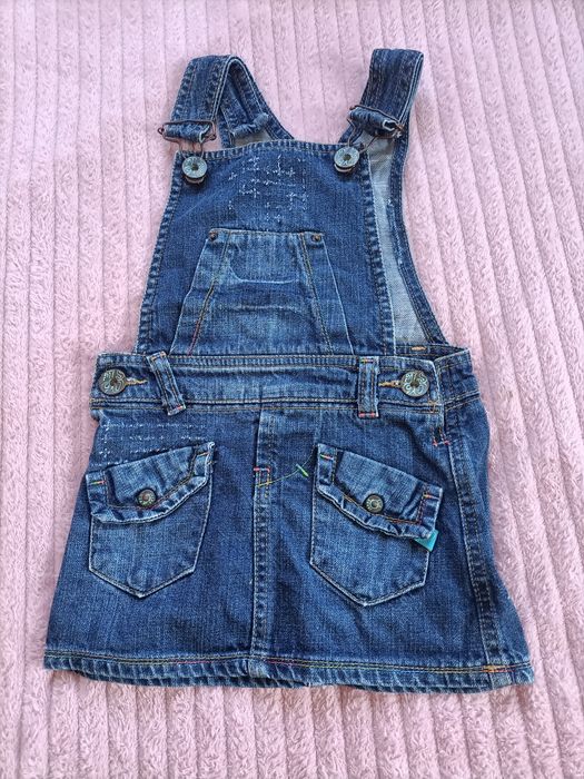 Vestidos menina 18/24 meses lote 8 por 15€