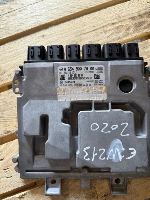 Centralina Motor Mercedes E220 W213 Ref:A6549007900/A6549016200/0281036840