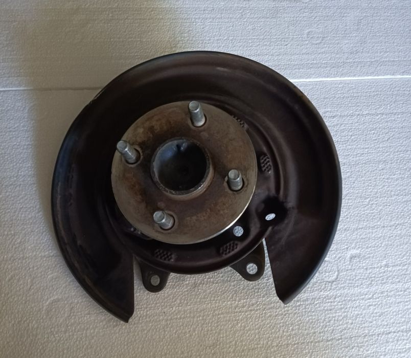 Manga de eixo traseiro Toyota Corolla E12