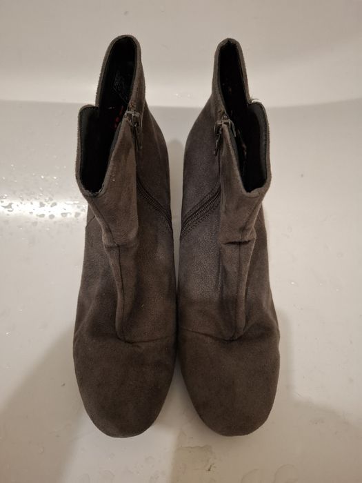 Botki damskie szare rozmiar 39.