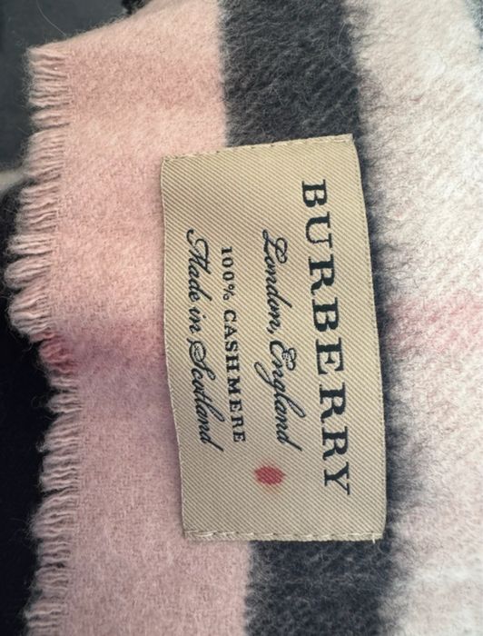 Szalik Burberry – 100% kaszmir, oryginalny