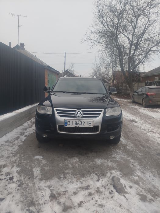 Продам надійне авто Volkswagen Touareg 3.0 tdi