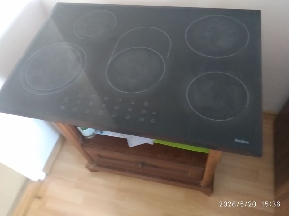 Płyta ceramiczna ze sterowaniem sensorowym
