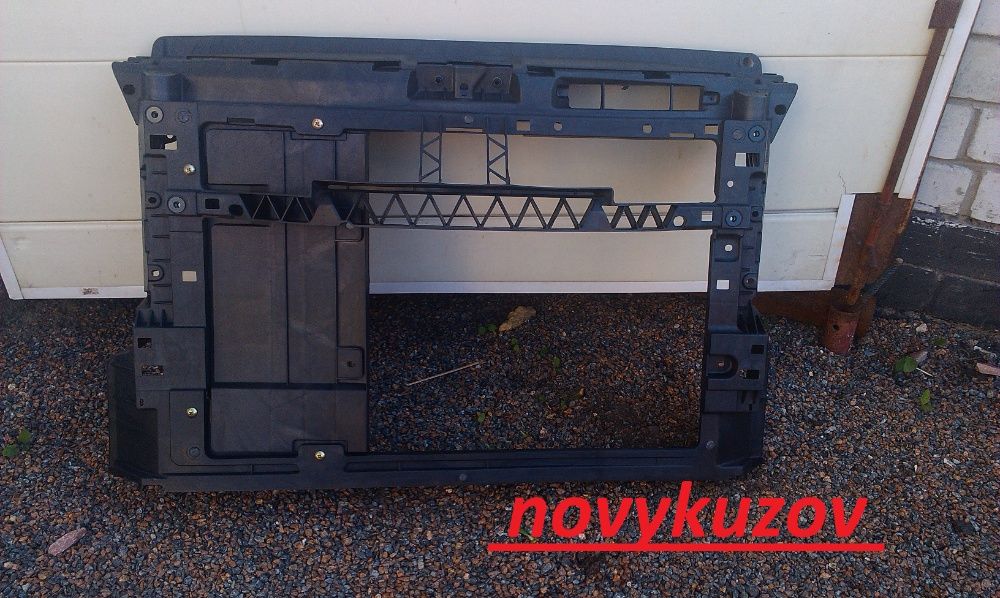 Крило  крылья  Volkswagen Polo  Фольксваген Поло седан  09-