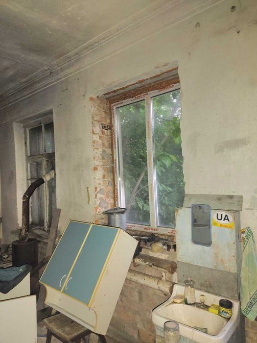 Продаж виробничо-комерційного приміщення в  (Багачеве).