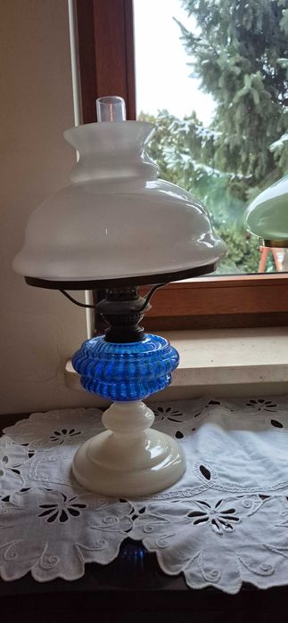 Piękna lampka naftowa antyk okazja