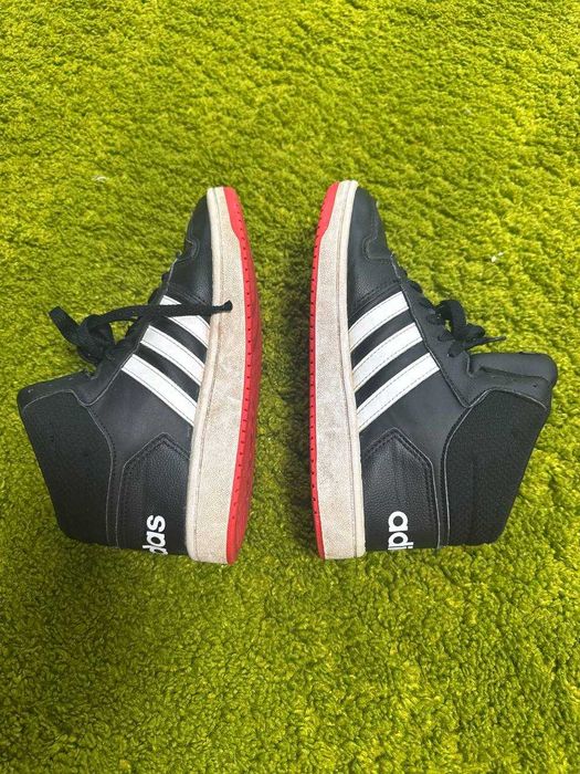 Adidas кроси дитячі