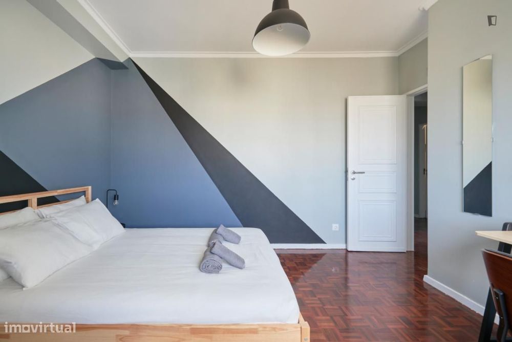 Quarto - localizado em Olaias Lisbon