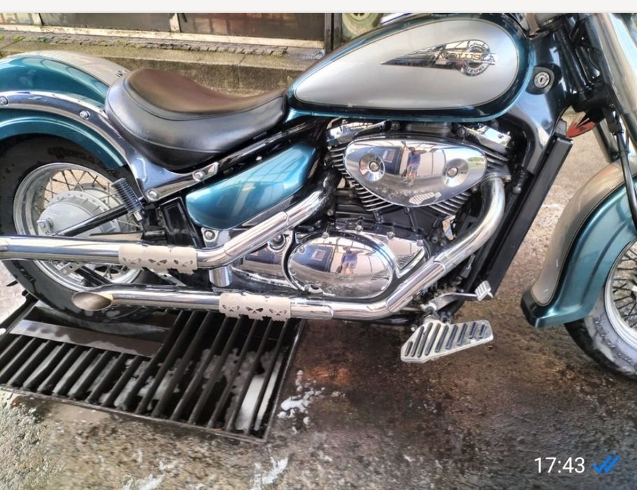 Suzuki intruder volussia 800cc