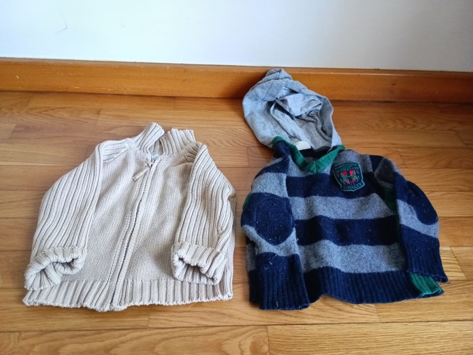 Lote de 9 peças de menino 12-18 com oferta de mochila