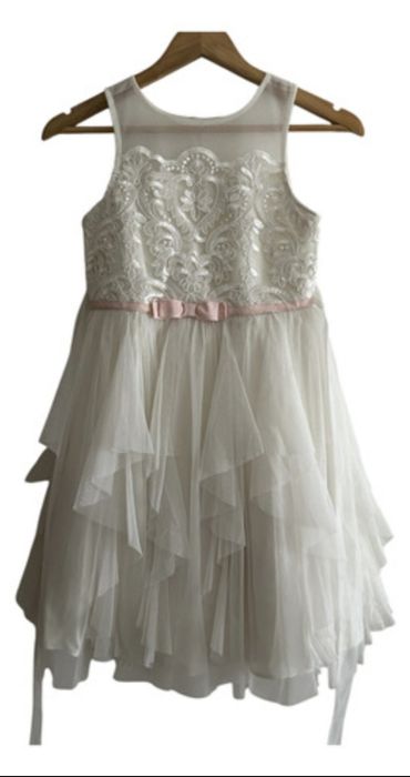 Святкова сукня 8-9 років