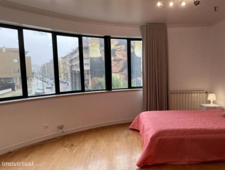 Quarto - localizado em Leiria