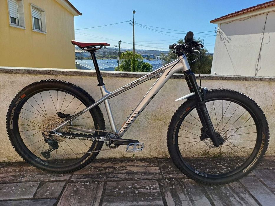 Canyon Stoic 4 como nova