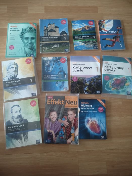 Sprzedam podręczniki i karty  pracy do technikum lub liceum