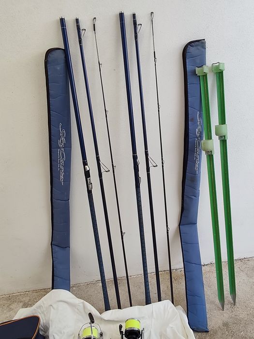 Parela de canas skycaster 33 mais dois carretos Shimano ultegra xsc e ci4+