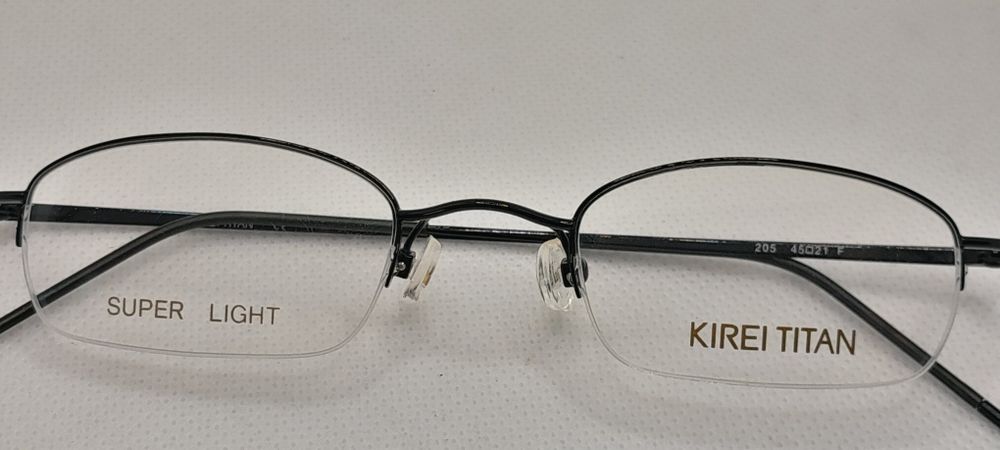 Nowe okulary oprawa Kirei Titan unisex