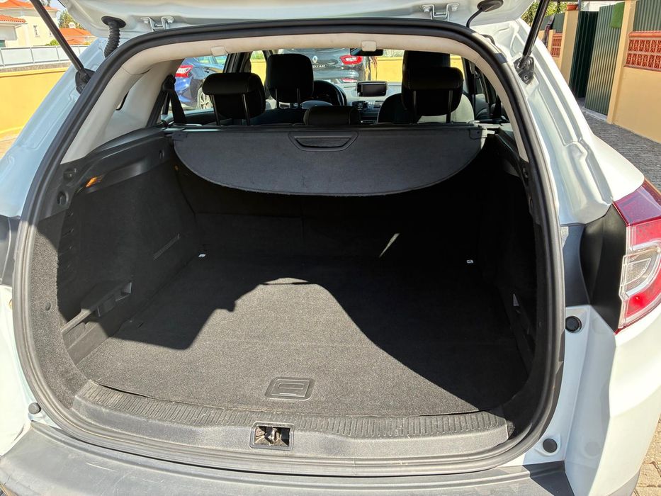 Renault Megane Sports Tourer 2014
