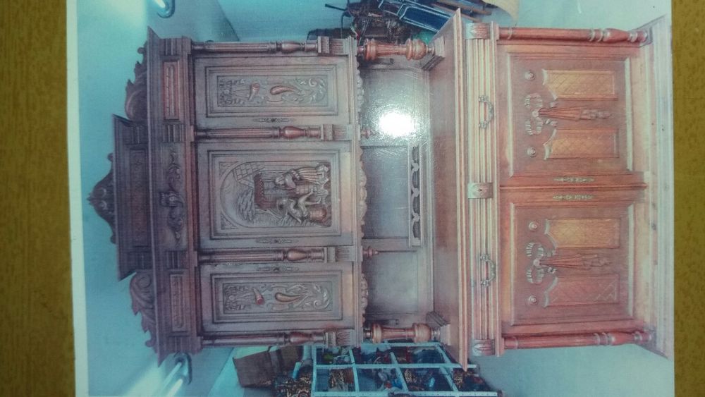 Сервант антикварних голандський