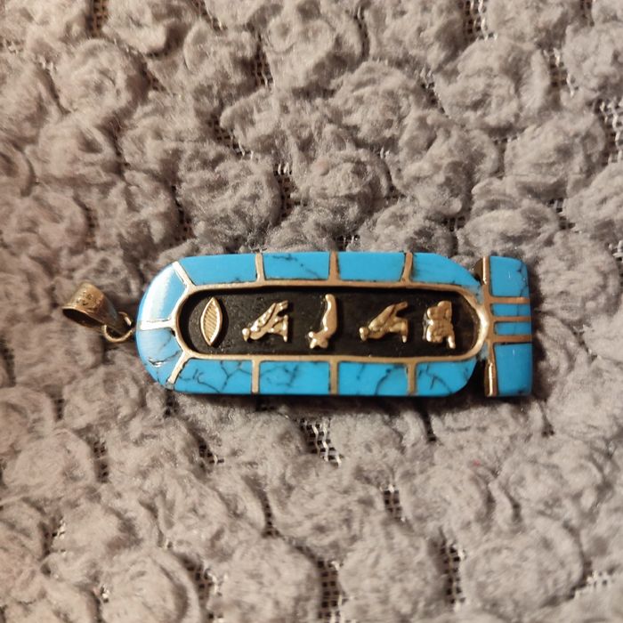 Nowa męska zawieszka