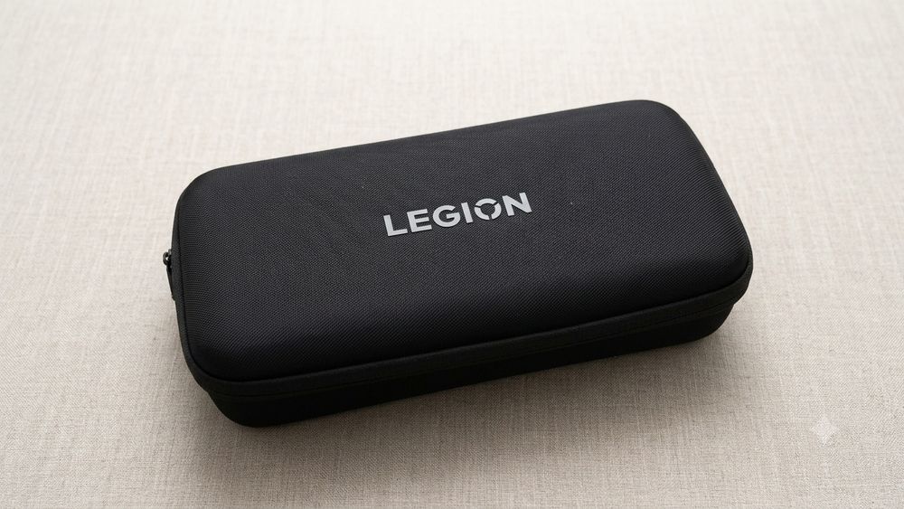 Оригінальний захисний чохол (кейс) для Lenovo Legion Go