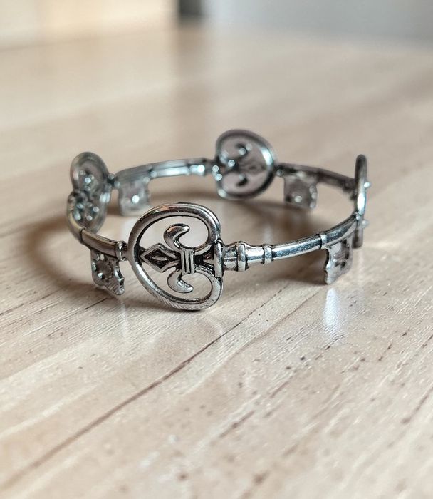 Bransoletka bez regulacji klucze styl vintage