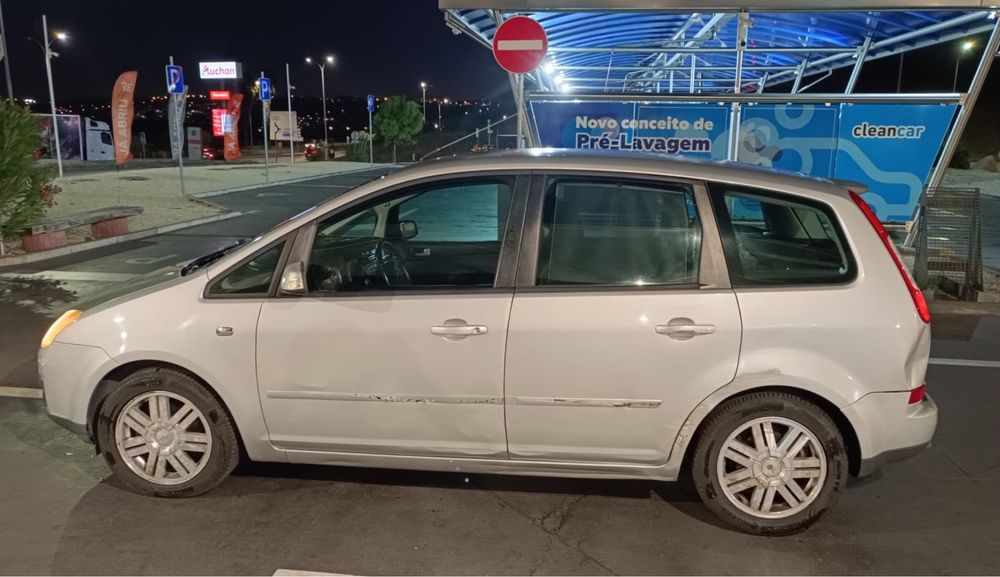 Ford C-Max Automático | 111.000 KM | Diesel | 2006 | Pneus Novos