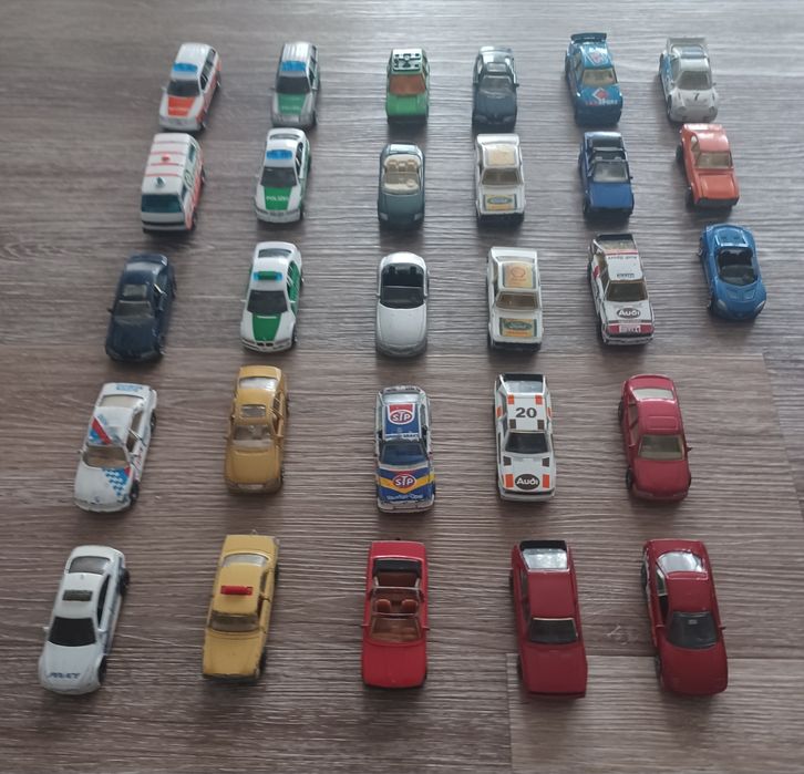 Matchbox. Audi,BMW, Opel,Ford.
