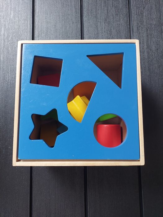Sorter kształtów drewniany Goki